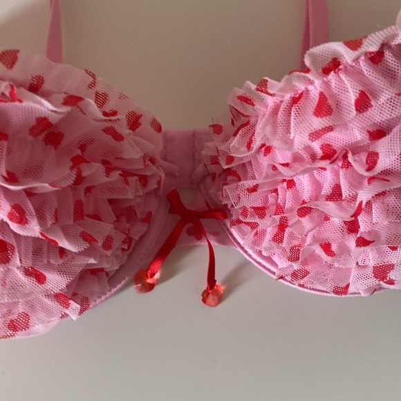 La SENZA Lingerie Bra Fitted Pink Red Hearts Ruffle Occasion Cute Size 32C - Picture 9 of 16